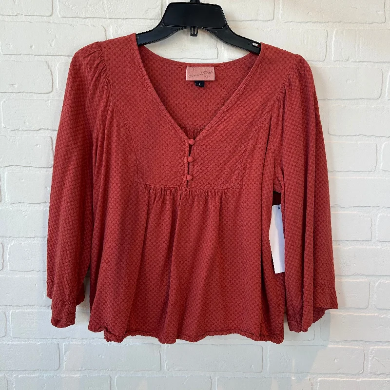 Top 3/4 Sleeve By Universal Thread In Red, Size: M