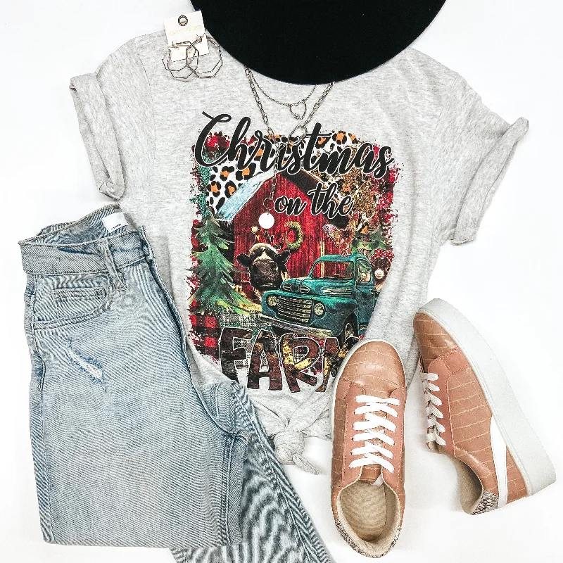 Last Chance Size Small | Christmas On the Farm Short Sleeve Graphic Tee in Light Heather Grey