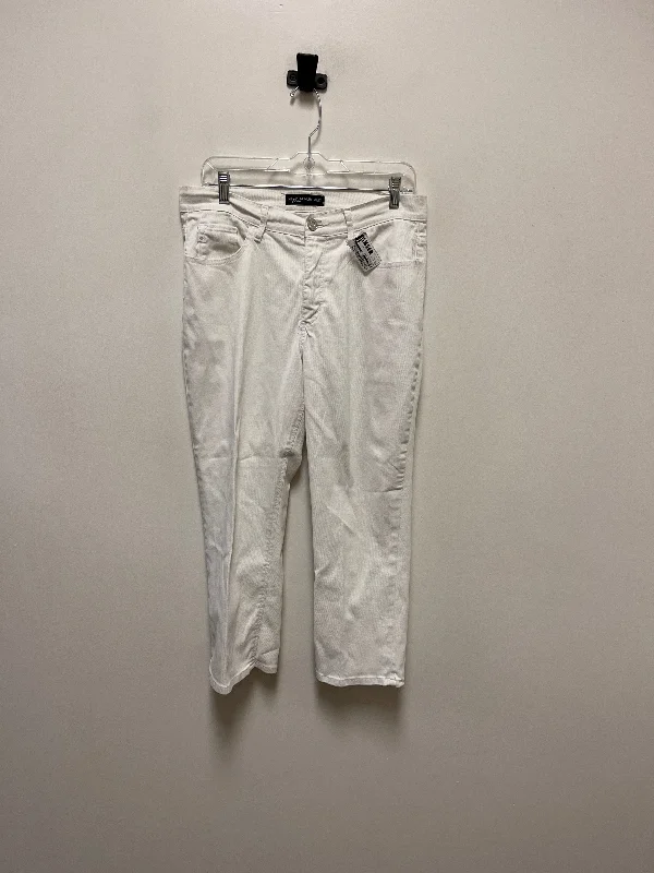 Jeans Straight By Lee In White Denim, Size: 10