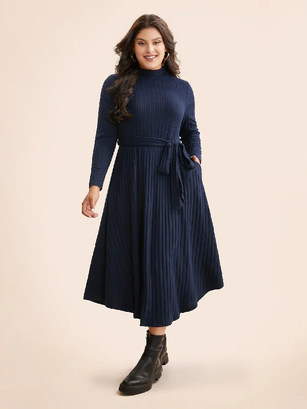 Plain Turtleneck Arc Hem Belted Dress