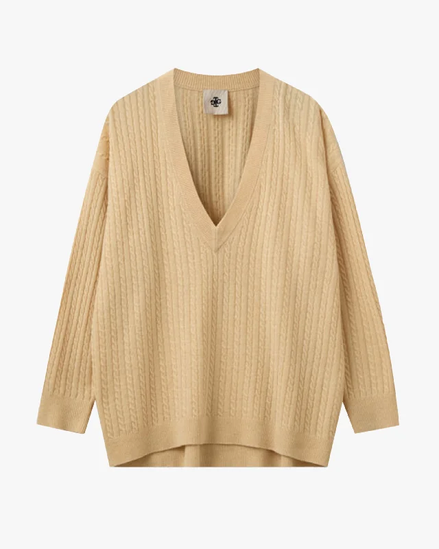 Como Oversized V-Neck Sweater